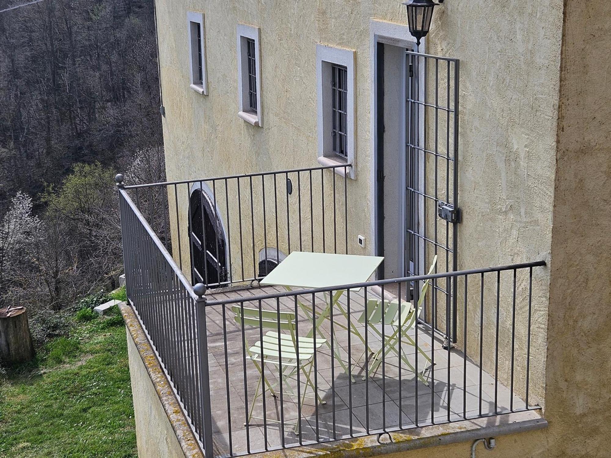 Casa Nel Verde Ca Dla Cola Mombasiglio Экстерьер фото